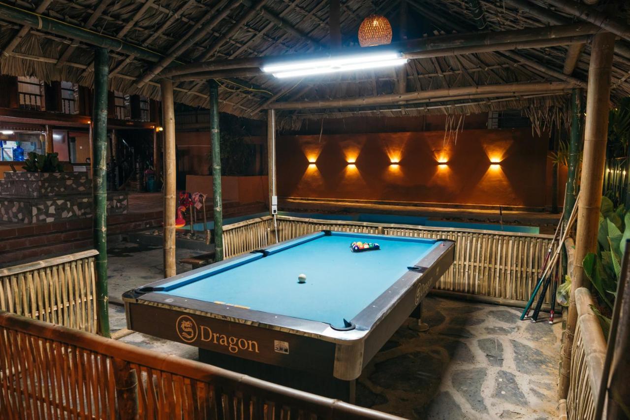Odyssey Hostel, Tours & Motorbikes Rental Ha Giang Exteriér fotografie