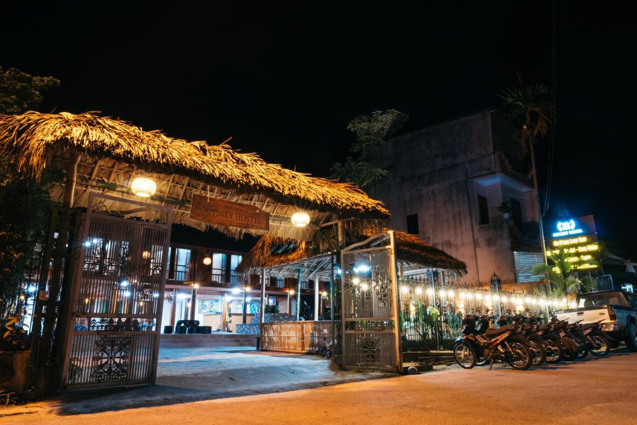 Odyssey Hostel, Tours & Motorbikes Rental Ha Giang Exteriér fotografie