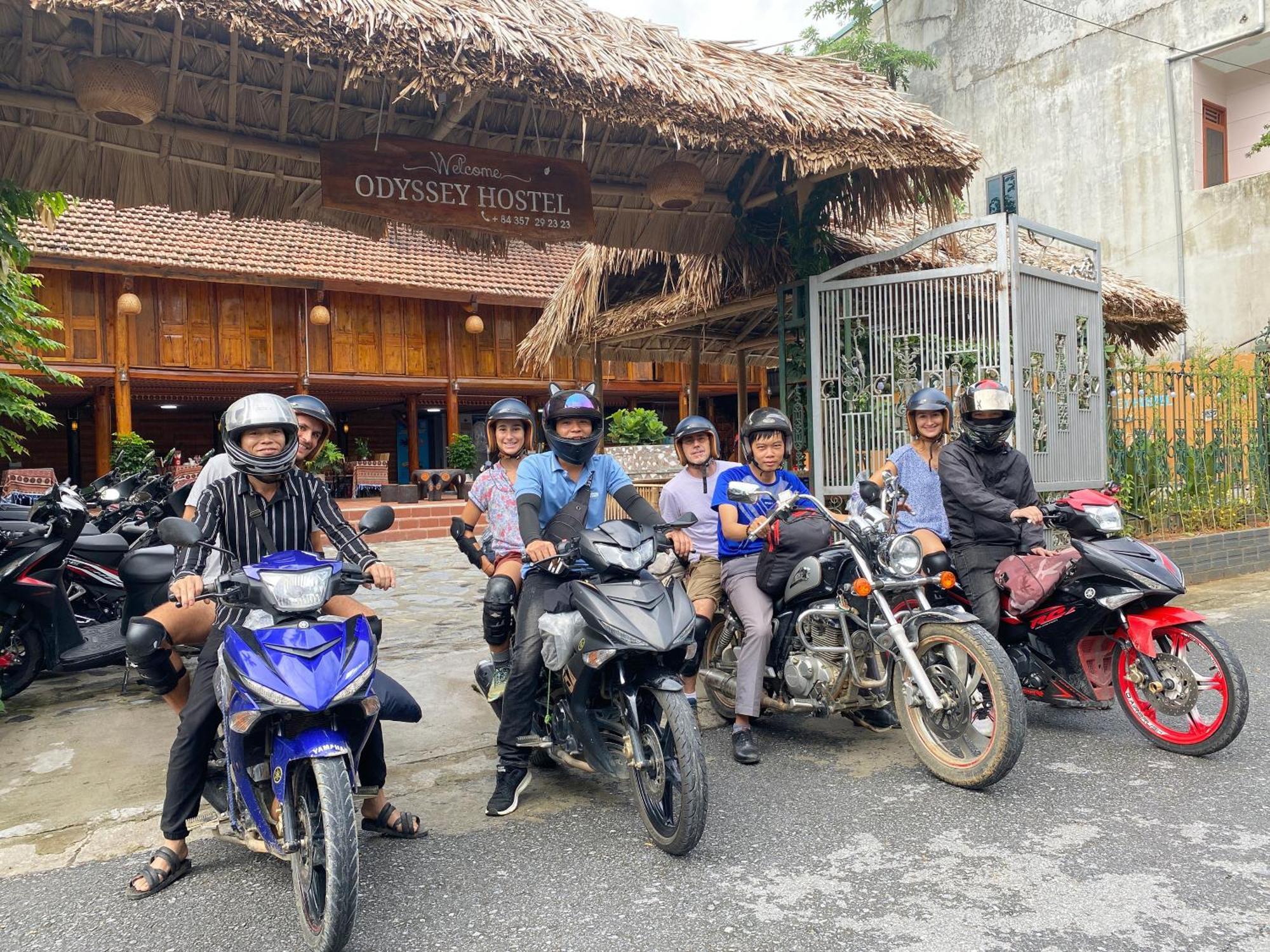 Odyssey Hostel, Tours & Motorbikes Rental Ha Giang Exteriér fotografie